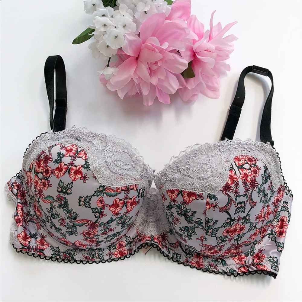 Victoria’s Secret Dream Angels Demi Bra